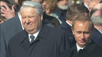 «Путин взял страну на “Ниве” с прицепом “Скиф”, а вернет на “Аурусе”»