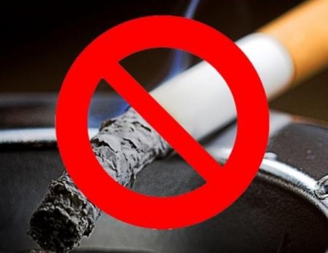 В Молдове запретят курение в общественных местах