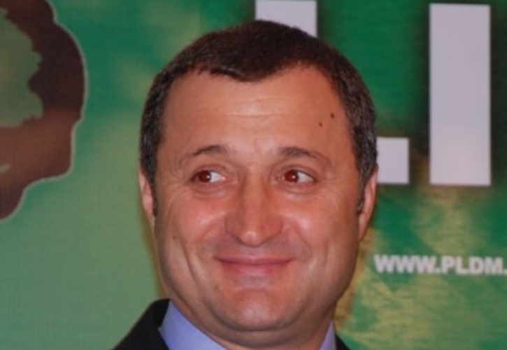 Владимир Филат стал врио. И машина президента ему не нужна,его  - лучше