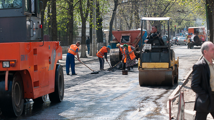 Еуджен Никифорчук: Наша цель в 3-4 года заасфальтировать большинство дорог