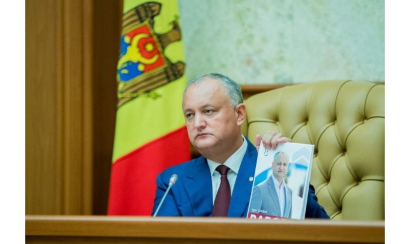 Глава государства представил отчет о своей деятельности на посту президента