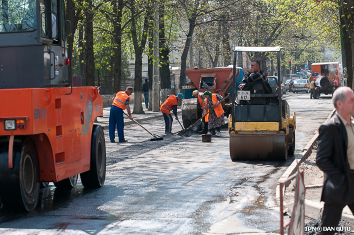 Еуджен Никифорчук: Наша цель в 3-4 года заасфальтировать большинство дорог