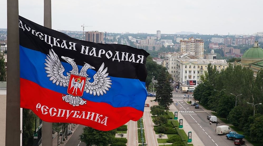 Боевики готовятся уходить из Донецка: Вывозят документацию и планируют эвакуацию семей