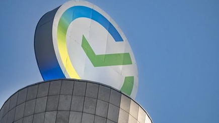 Там глядишь и Сбербанк рухнет!