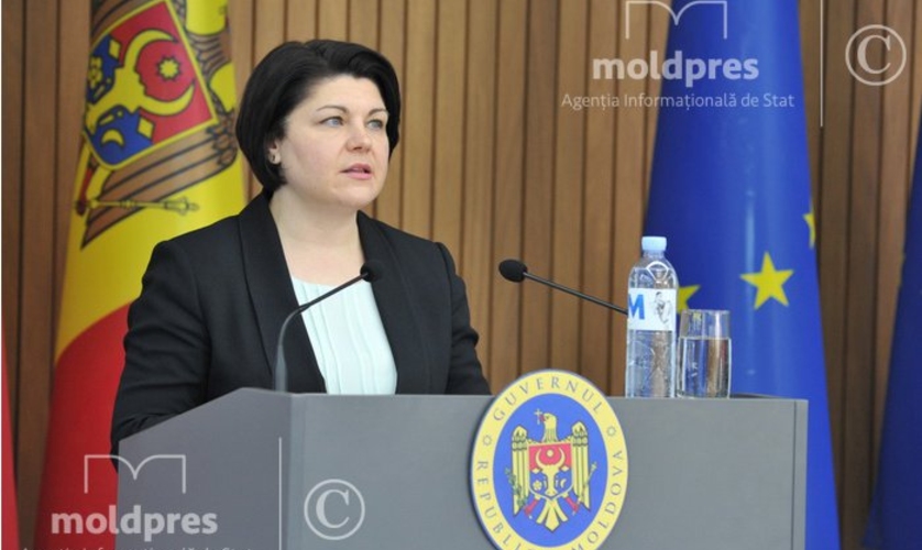 Власть разрабатывает несколько пакетов поддержки - для семей, для пенсионеров, для бюджетников, для снижения энергетической уязвимости и другие.