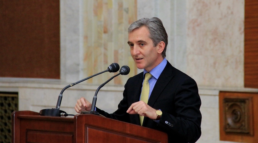 Лянкэ – о решительных мерах по искоренению коррупции