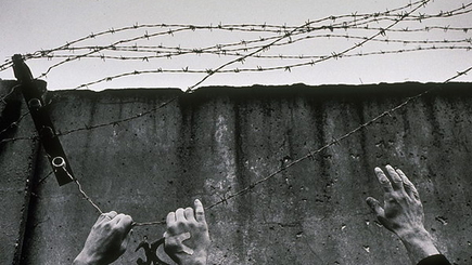 Михаил Визитиу:  «Берлинская стена» в Молдове