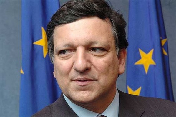 Баррозу говорил с Бэсеску про Молдову