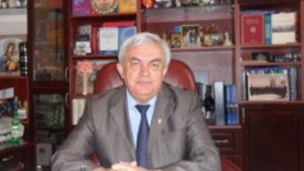 Президент Академии наук Молдовы, академик Георге Дука стал Доктором Хонорис Кауза Комратского государственного университета