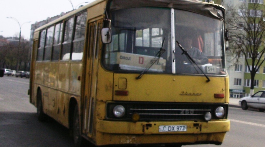 В Родительский день в Кишиневе будет организован бесплатный транспорт до кладбища