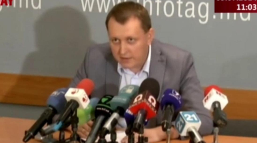 Петренко рассказал о подчинении Воронина Плaхотнюком