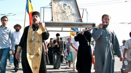 Церковь начала покаянный крестных ход