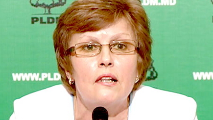 Депутат: ПКРМ в 2008 собиралась сократить 10 тыс. врачей и учителей