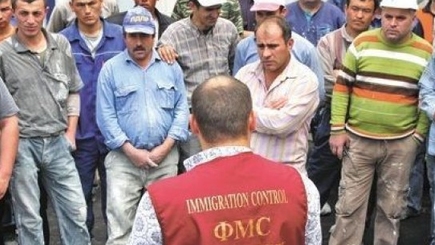 С 1 января Россия ограничивает срок легализации для мигрантов