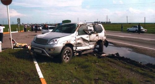 Иномарка сбила насмерть трех граждан Молдовы в Подмосковье