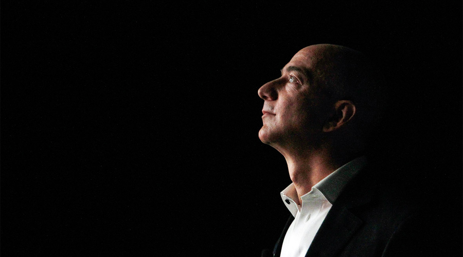 Основатель Amazon стал богатейшим бизнесменом мира