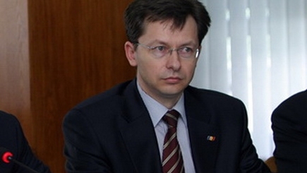 Негруцэ: Молдова одалживает, но внешний долг уменьшается