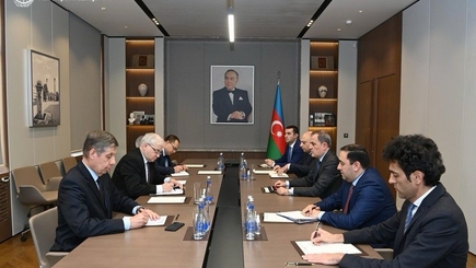 Ministrul de externe din Azerbaidjan: Există șanse reale pentru un acord de pace între Azerbaidjan și Armenia