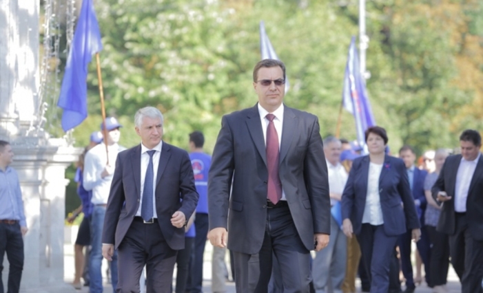 Демократическая партия Молдовы обращает внимание на новое проявление злоупотребления и агрессии со стороны представителей ПКРМ