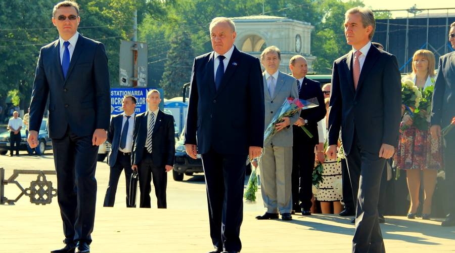 В столице почтили память Штeфана чел Мaре