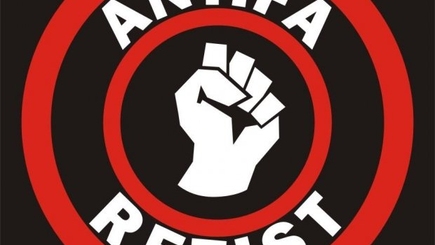 Связи между коммунистами и АНТИФА подтвержаются