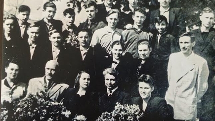 Привет дружному застолью!