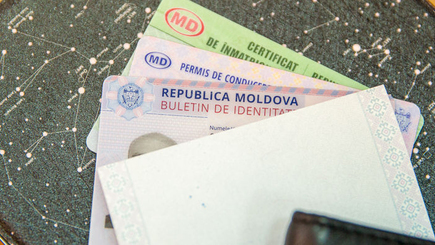 Документы из поликарбоната можно оформлять без ограничений