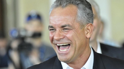 Плахотнюка обдерут до нитки!