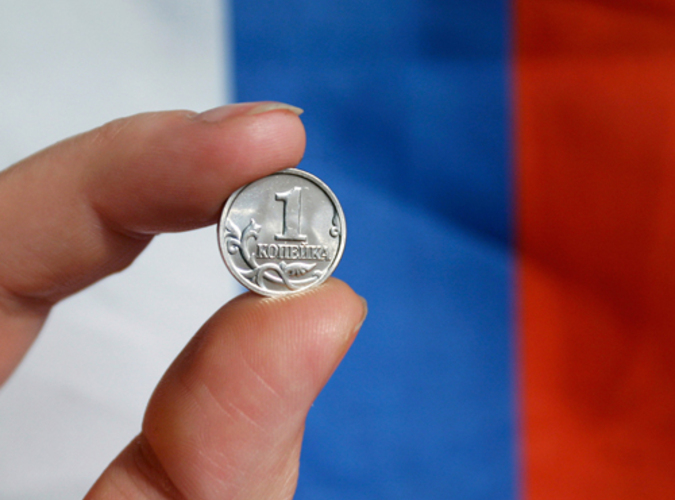 СМИ: российская экономика задыхается без инвестиций и в шаге от рецессии