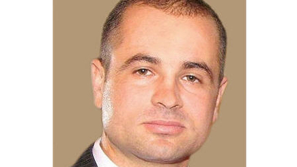 В чем цели Додона?