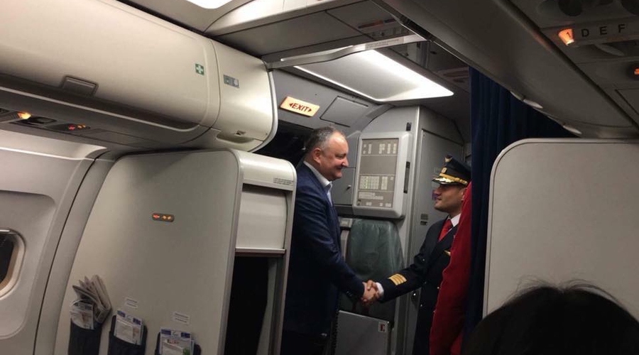 Додон снова летит к Путину – «за судьбоносными решениями»