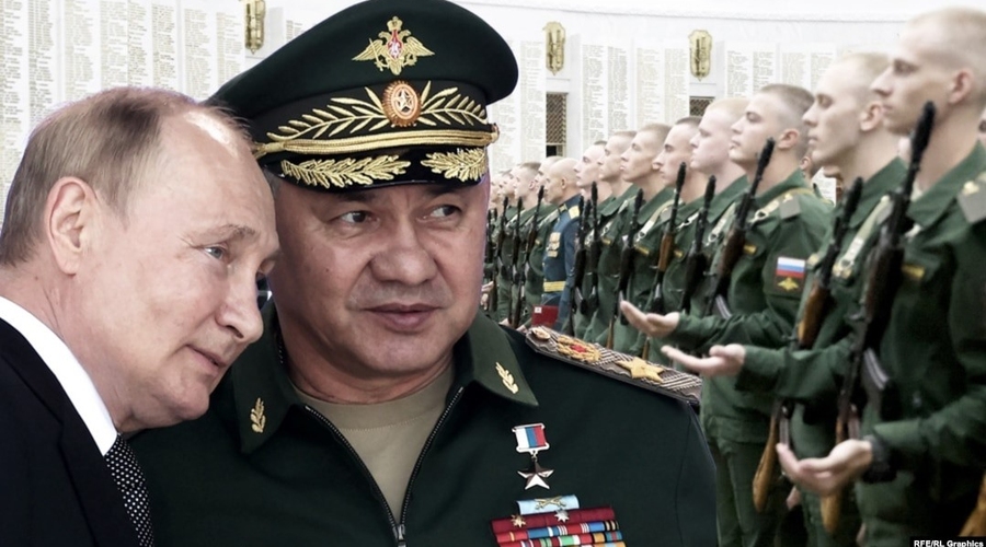 Число сирот в России будет расти