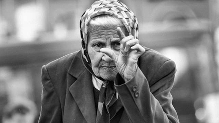 Пенсионеры получат к Пасхе по 100 леев