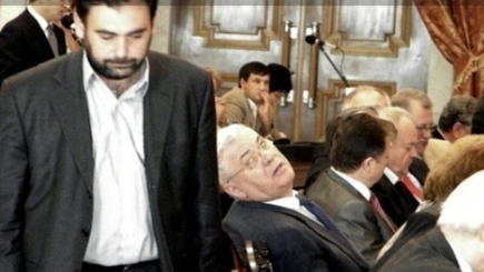 Красная  кухня