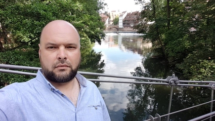 Майдан для президента Додона