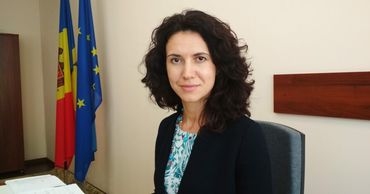 Почему Стояногло бодается?