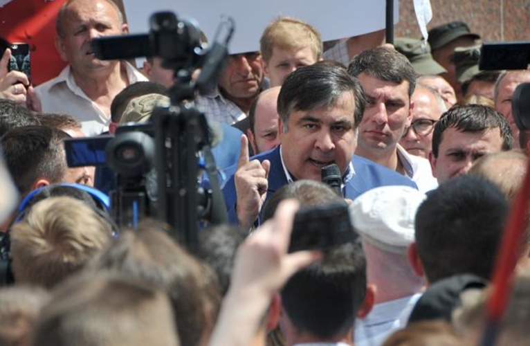 Михаил Саакашвили прорвался на территорию Украины  (обновление)