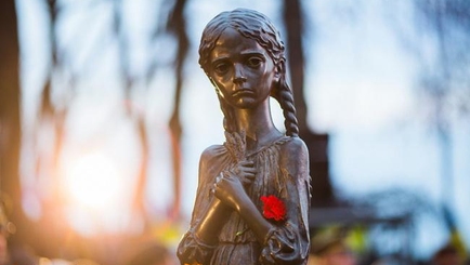 Украина сегодня отмечает День памяти жертв голодоморов
