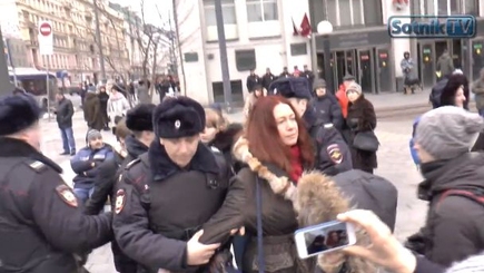 Москвичи обратились к Н. Савченко и были задержаны