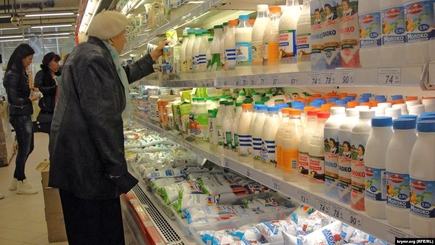 «Продуктов может и хватит, а вот денег на них – нет». Активисты – о ситуации с продовольствием в Крыму