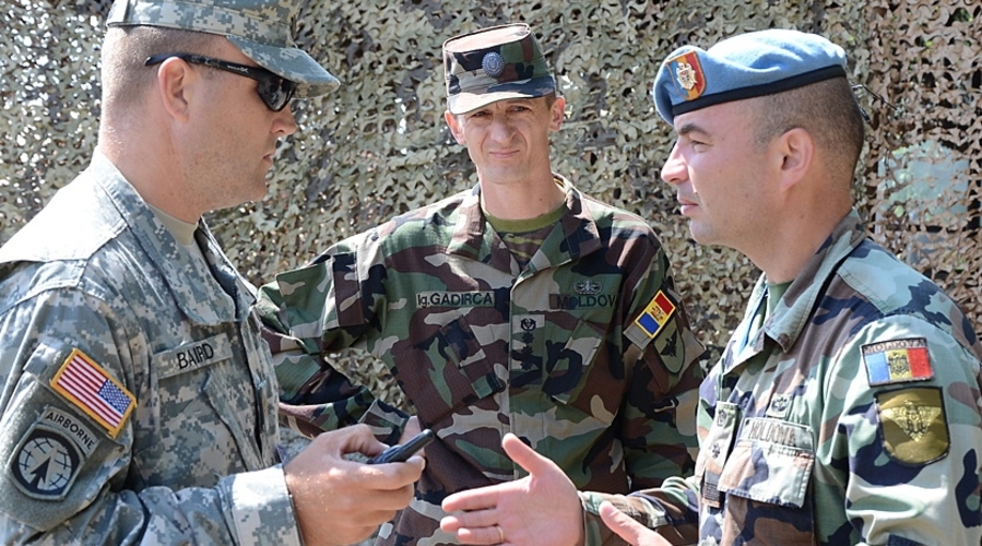 США будет готовить молдавскую армию для участия в «миротворческих операциях»