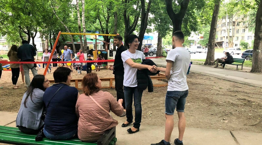 СИЛЬВИЯ РАДУ: пусть Нэстасе и Чебан обезьянничают и дальше на ТВ, а мэрия станет зоной, свободной от политики.