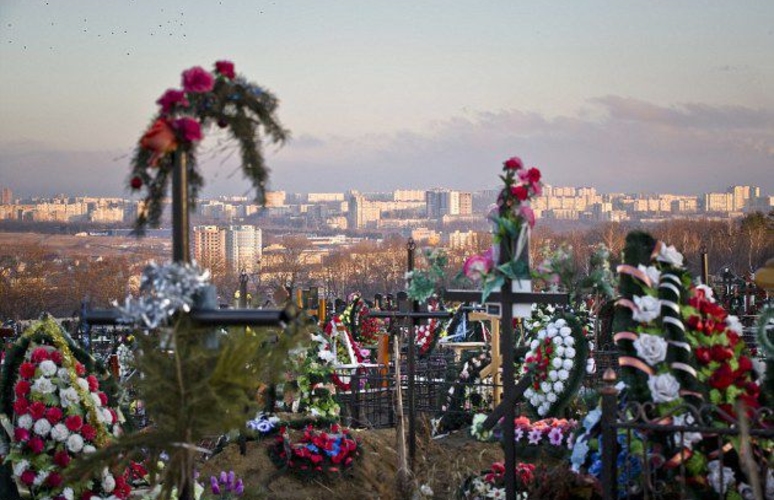 ЦИК просят опубликовать данные мертвых, включенных в подписные листы кандидатов