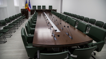 А.РОМАНОВ, борец: 