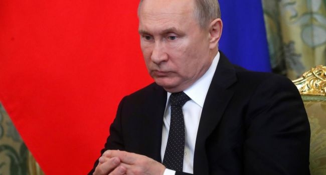 Путин: Россия сформировала резерв силовиков для помощи Беларуси