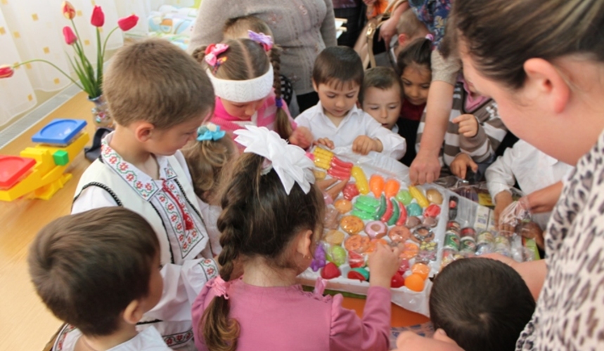 Минпросвещения обеспечит дидактическими материалами детсады