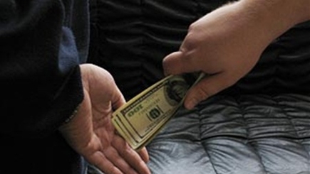 Три года тюрьмы за уменьшение штрафа