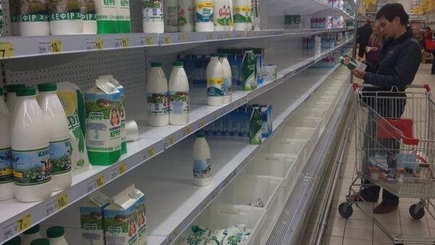 Крым в борьбе с дефицитом ограничивает вывоз продуктов за пределы полуострова