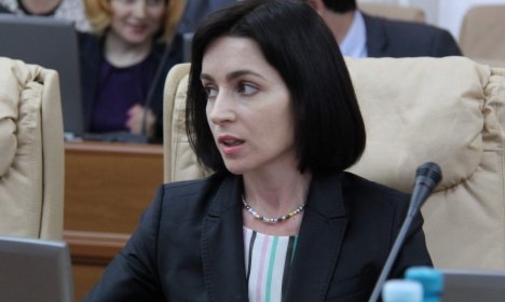 Оказывается Майя Санду путешествует по Европе практически бесплатно