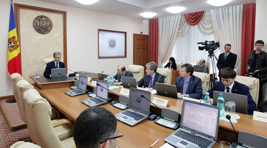 Отставки и назначения в правительстве